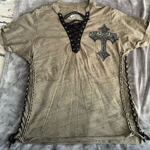 Affliction Olive Lace-Up Tee. Great black design. Very good condition Size XL